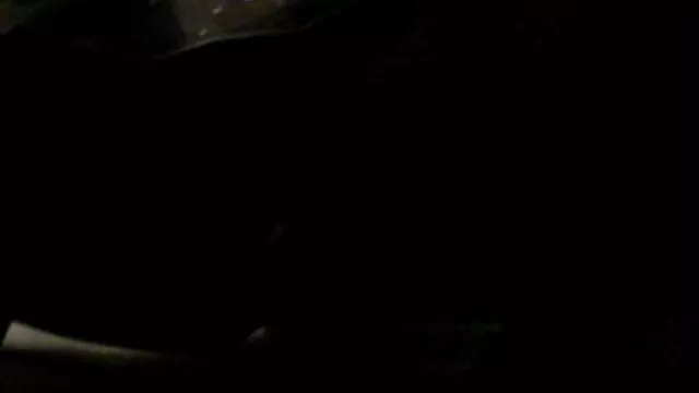 4- یک ﻿دانلود کلیپ سوپر دختر جذاب هزینه اجاره خانه خود را پرداخت می کند و از رابطه جنسی لذت می برد